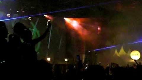 Zouk Out 2008 - Dirty South (Vid 2 of 4) Pryda - Animal