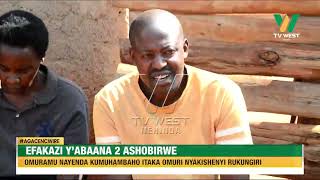 Agacencwire: Efaakazi y'abaana 2 ashobeirwe. Omuramu nayenda kumuhambaho eitaka - Rukungiri