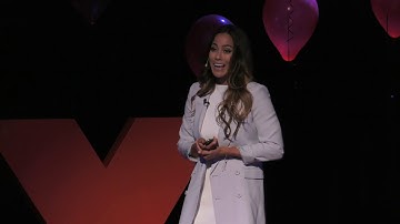 Post with a purpose: Building relationships online through oversharing | Ashley Legg | TEDxOU