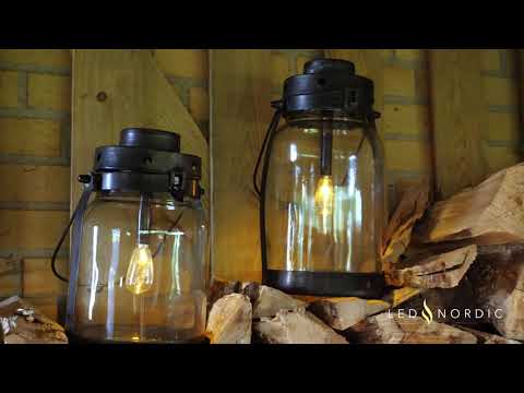 Video: Vägglampa I Glas (20 Bilder): Kombinerad Med Lampor Av Metall Och Frostat Glas, Med Färgade Nyanser Och Med Krom