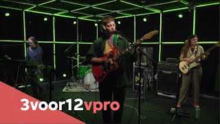 Porridge Radio - Back To The Radio & 7 Seconds (Live at 3voor12 Radio)