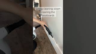 Spring cleaning : Steam Cleaning Baseboards