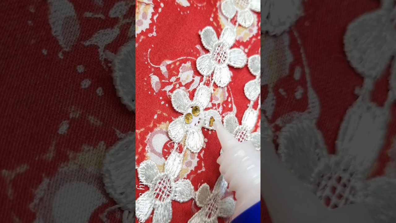 simple neck design idea with floral white lace 