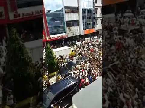 kedatangan Prabowo Subianto di Kota Ambon Provinsi Maluku - Jum'at 28 Desember 2018 - YouTube