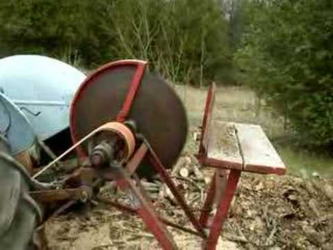 Cordwood saw in action - YouTube
