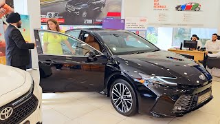 Only Luxury Car with 25 kmpl Mileage & ZERO maintenance 😍 Toyota Camry Car Prices