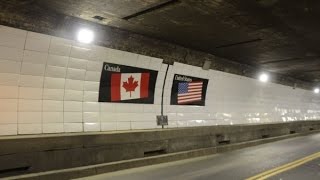 Construction of the Windsor Detroit Tunnel