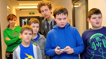 Coderdojo Białystok dron Bepop pierwsze starty