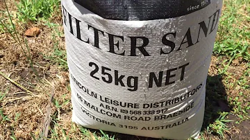 What kind of sand can be used in a pool filter?