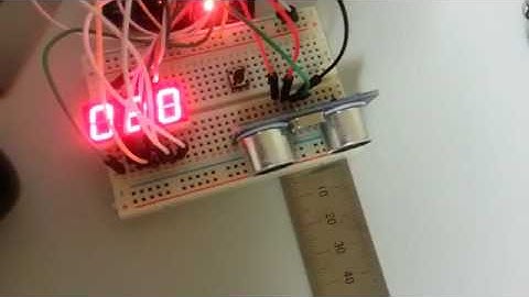 Arduino Ultrasonic sensor with 7SEGMENT