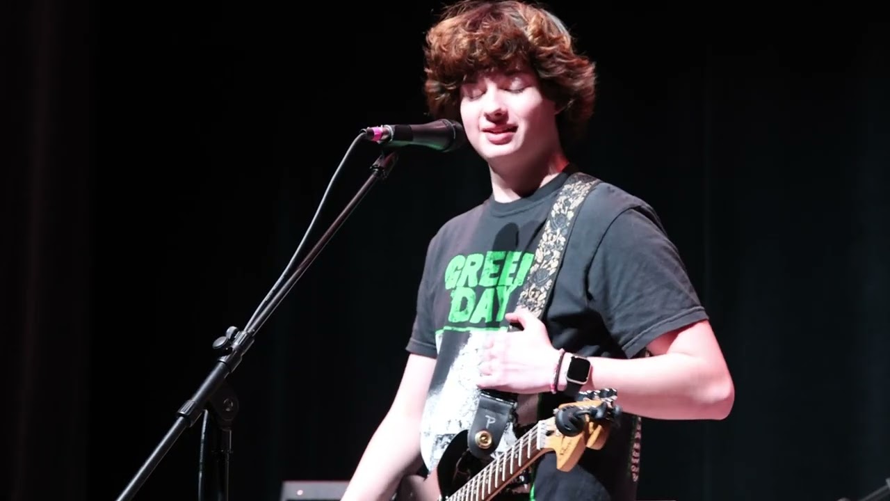 Midseason December 2025 - Green Day