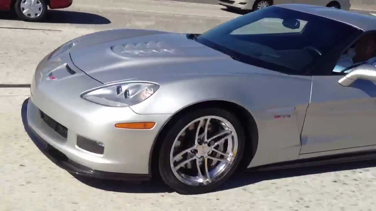 Corvette Z06 freeway run, missed gear YouTube