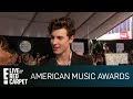 Shawn Mendes Minimise Sa Rencontre Avec La Reine Tapis Rouge Et Cérémonies De Remise De Prix E mp3