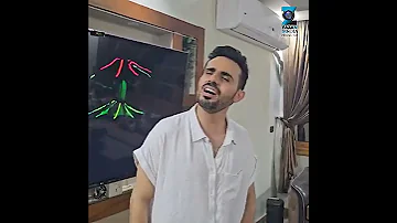 مقطوعه غنائيه جميله للفنان عمار العزكي أثناء زيارته شركه يزن ميديا للإنتاج الفني 