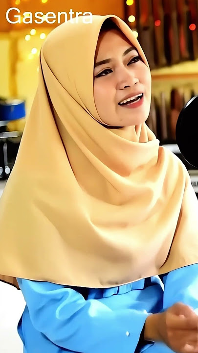 ROBBI - REVINA Feat TIYA, SALMA, LISNA
