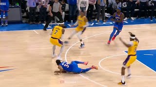 Carmelo Anthony steals the ball and shoots the 3 for the tie 😮