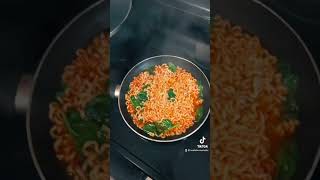 How I make spicy ramen noodles