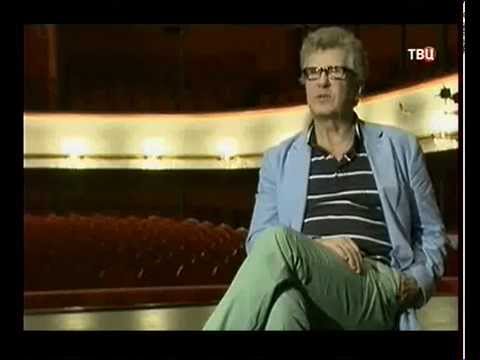 Максим Виторган и Ксения Собчак отмечают третью годовщину свадьбы