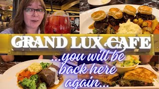 "Grand Lux Cafe" at Venetian resort has everything for every taste. and you would love their prices