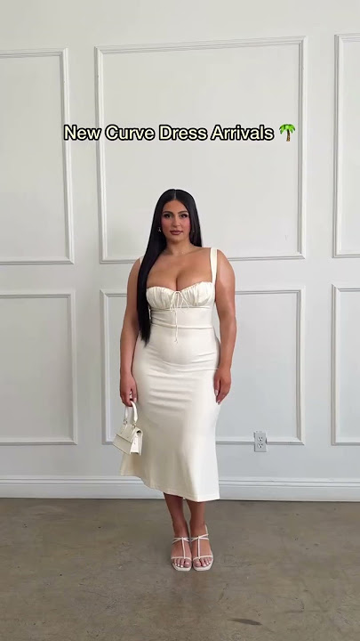 New Curve Dress Arrivals ❤️#model #miamimodel #bikini #erifilisfakianakis #fashion #curvy #plussize