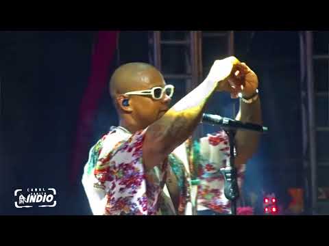 LÉO SANTANA homenagem emocionante a MARÍLIA MENDONÇA | Apaixonadinha | POÇÕES - BA | FESTA DO DIVINO