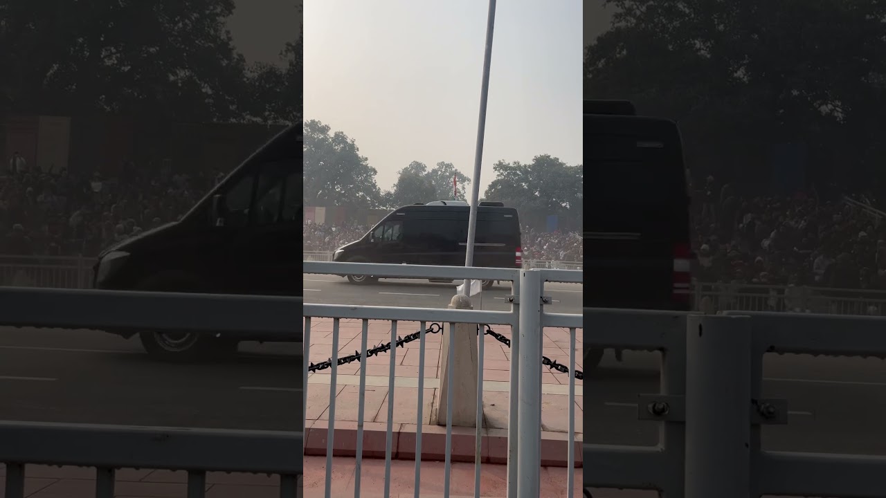 PM Modi’s kafila at Rajpath 