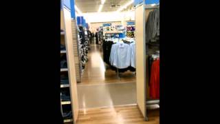 Morphing at Walmart.wmv
