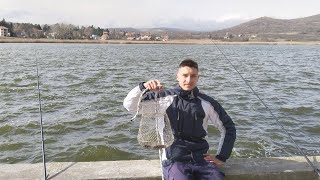 Pecanje Na Oblačinskom Jezeru-Jak Vetar, Loši Uslovi I 2 Ribe