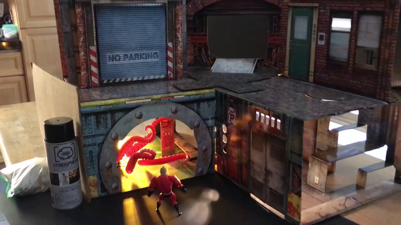 Mitchel Wu Toy Photography: Mr. Incredible Vs Tentacle Creature