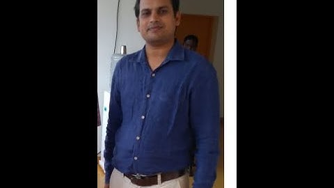 Metric Spaces-Eventually constant sequences are the only  convergent seq in Discrete Metric Spaces