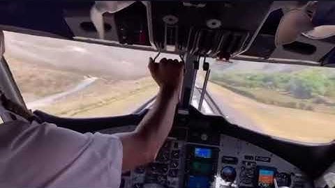 Crazy Landing on Short Runway - Twin Otter