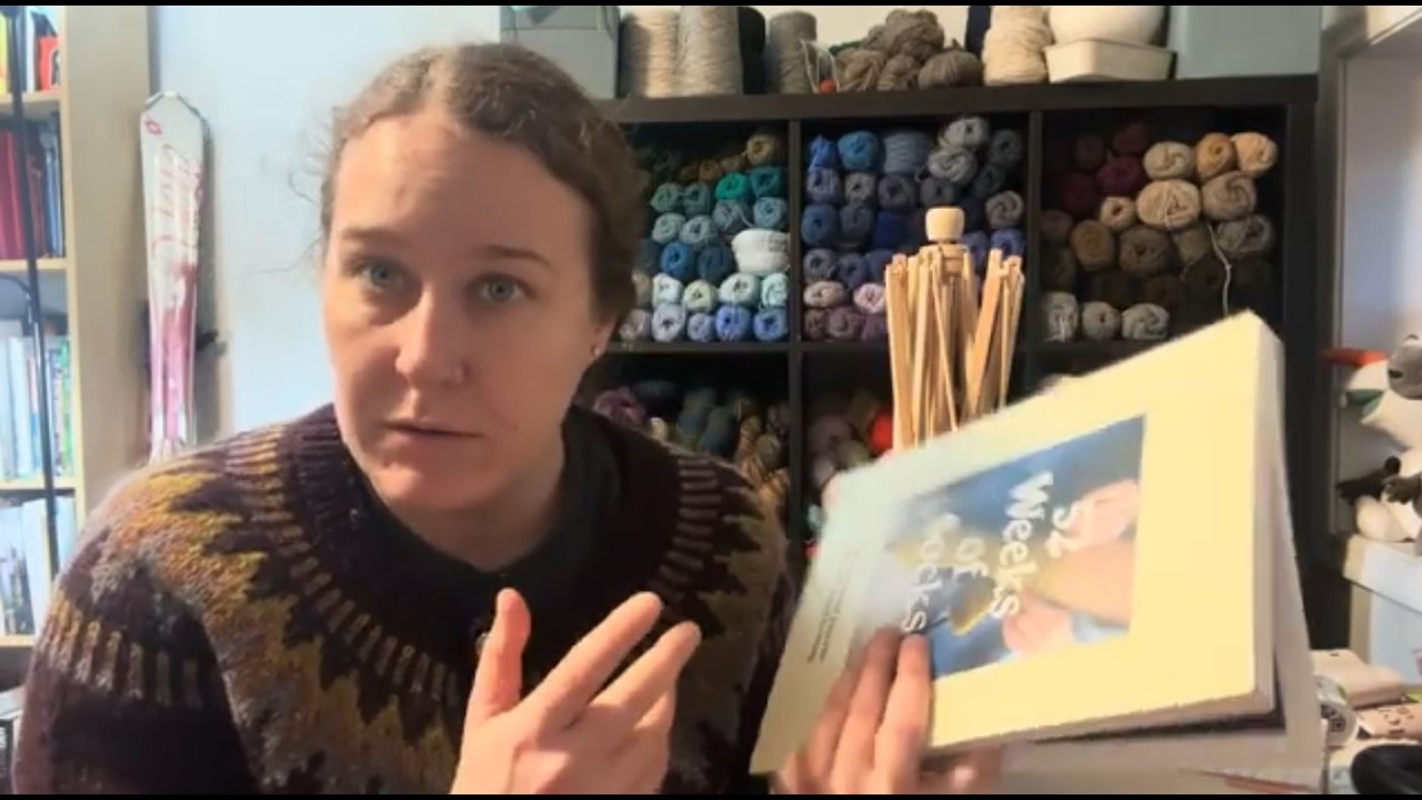 Tiny Desk Knitting, эпизод 203: Враждебное поглощение!