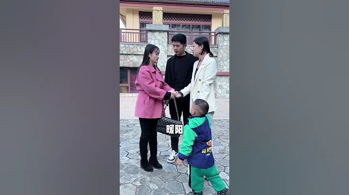当年未婚夫公司破产，前妻离开，他独自带着孩子来到我所在的城市打拼和我相识。本以为我们可以相濡以沫一辈子，当孩子扑向亲妈的那一刻，我知道我该离开了…祝你们幸福！#情感 #剧情#人生百态#shorts - 天天要闻