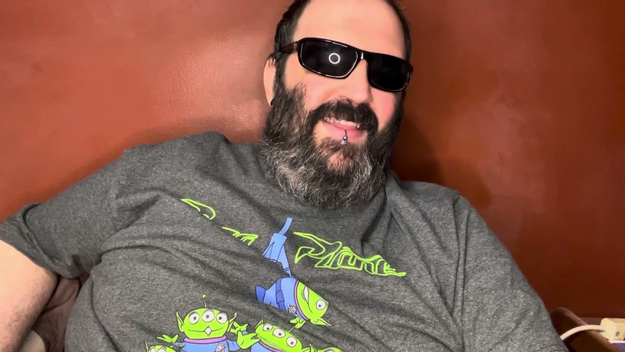 MoviePass MovieCrash (MAX)- So What Really Happened With Subscription Cinema?