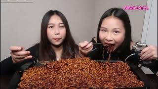 10 PACKS SAMYANG NUCLEAR BLACK BEAN MUKBANG \ Sisca Kohl