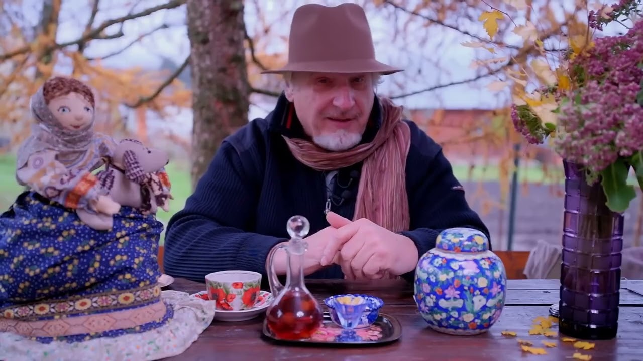 порция парадоксов на потеху дня! С В Савельев