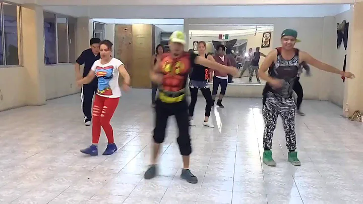 Caperusita (Merengue) COL DANCE Cesar Olvera Zumba