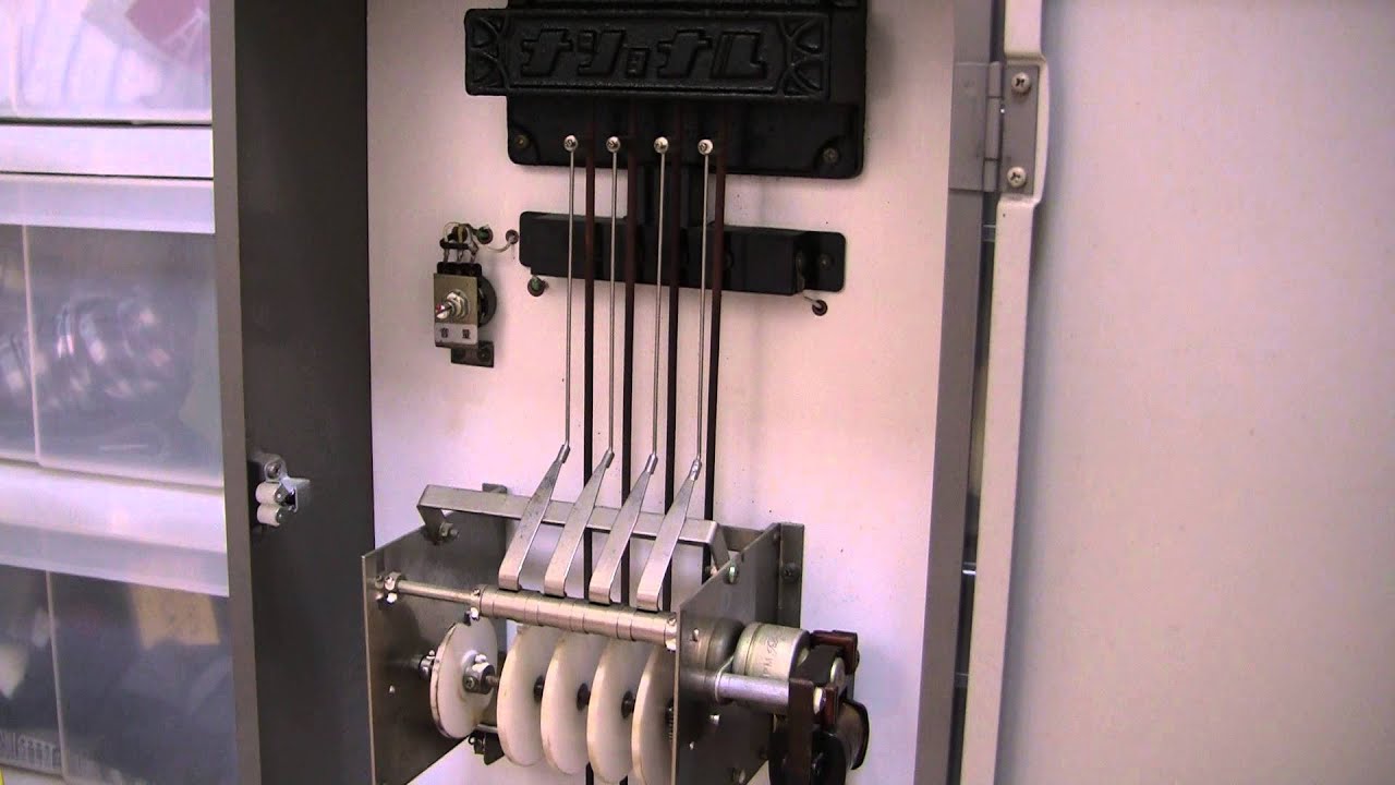 チャイム - YouTube