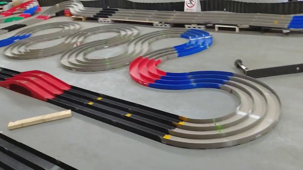 ミニ四駆 チューリップが速くなった 相変わらず完走出来ないけど 笑フルアーマーフレキ ハイパーpro試走行 Youtube