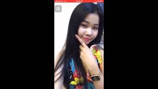 School students at Pp iu Khmer ចេញដោះស្អាត   Bigo live at home   KHMERDOWN DAILY