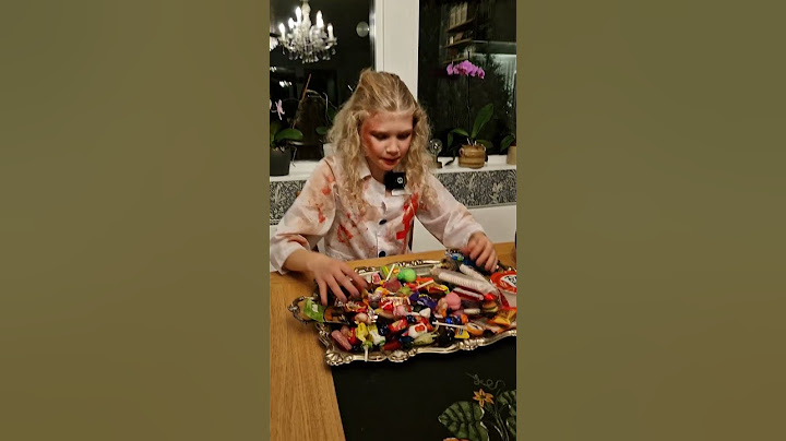 🍬🎃 Bus eller Godis? Se hur mycket godis jag får 👻✨