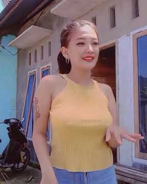 Janda Montok Senam Pagi