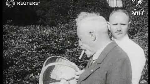 NETHERLANDS: Kaiser Wilhelm II of Germany chopping...