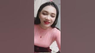 AWEK PAKAI BAJU KETAT BENTUK BODY MENGODA