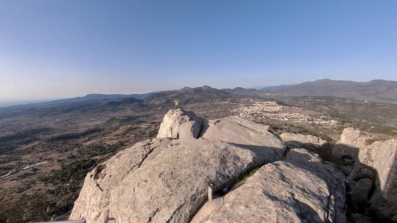 Cadalso de los Vidrios. Ruta circular por la Peña Muñana y el Venero