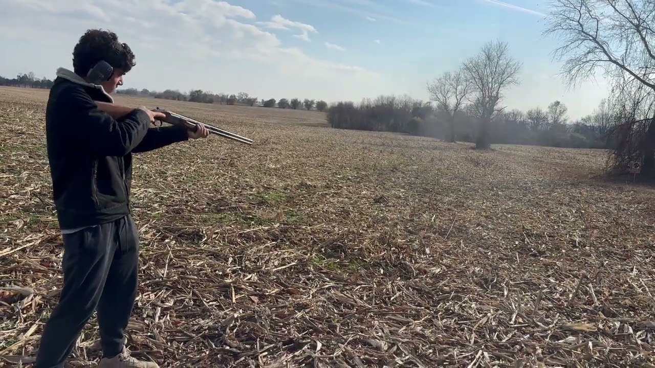 Target shooting with Break-action 20 gauge