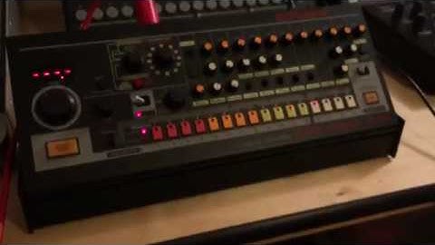 E-RM Multiclock syncs TR-08 (USB audio) to DAW