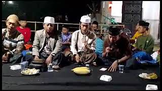 Download Lagu sluku sluku batok versi. 4 ust. alhuda ust shohib algojali.ust khoiron.ust arif.ust ulil. MP3