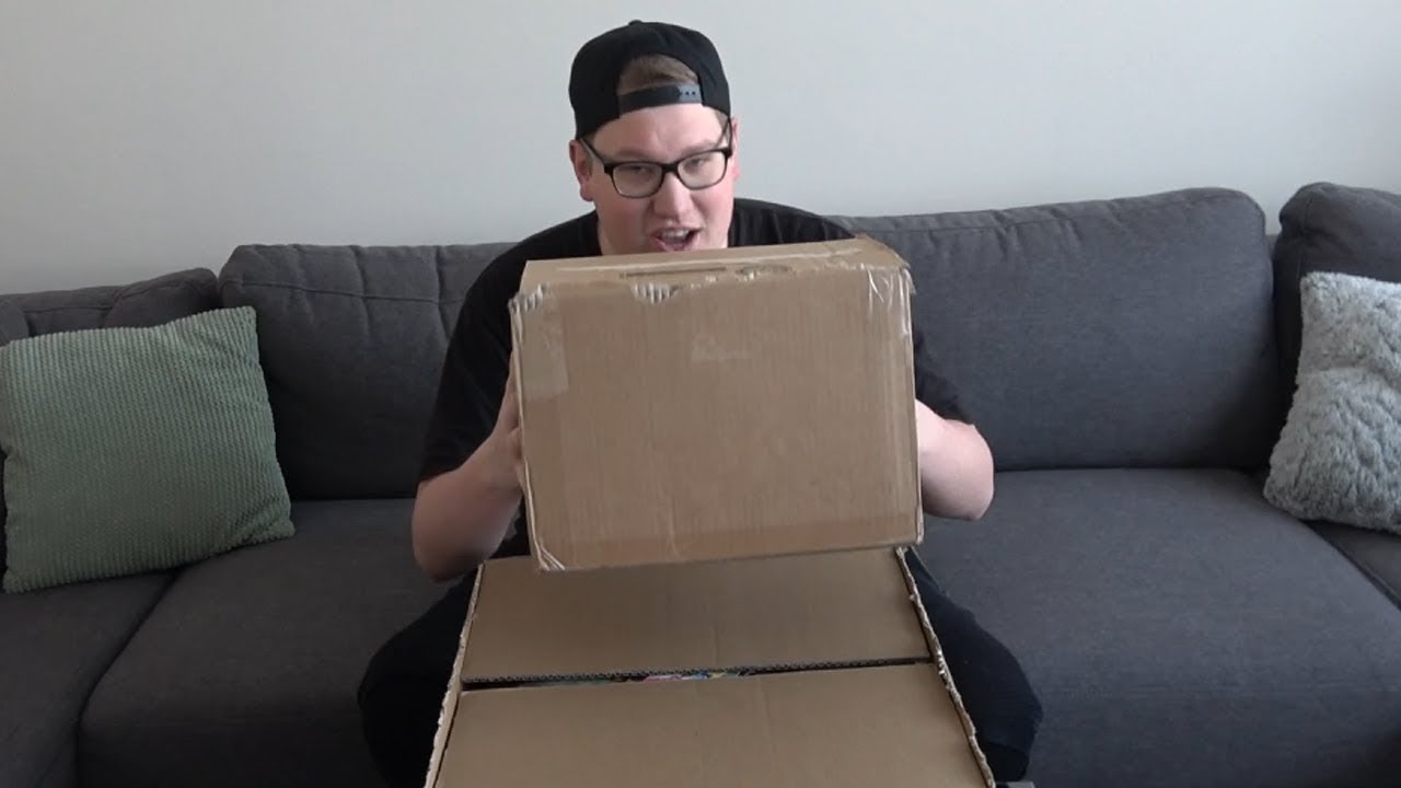 FAR CRY 5 HOPE COUNTY COLLECTOR'S CASE UNBOXING!