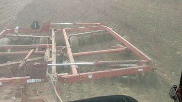 Allis Chalmers 7020 with Allis Chalmers 2600